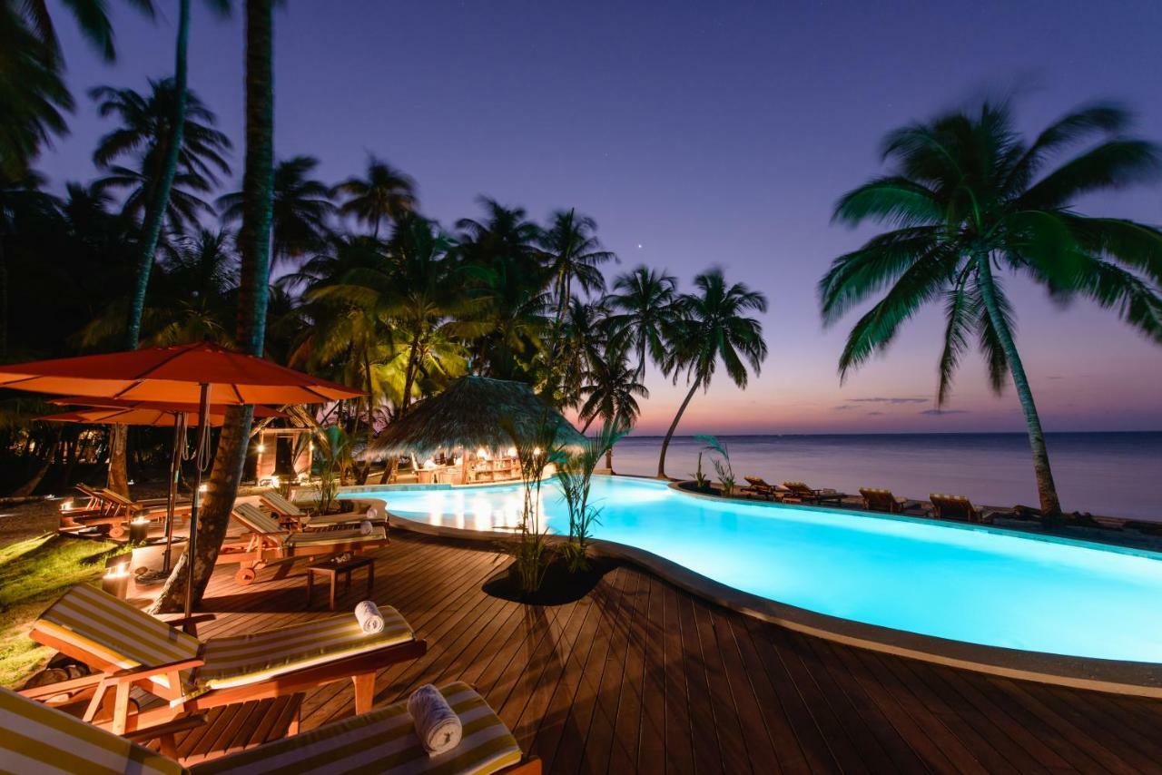 Calala Island Hotel Set Net Exterior photo